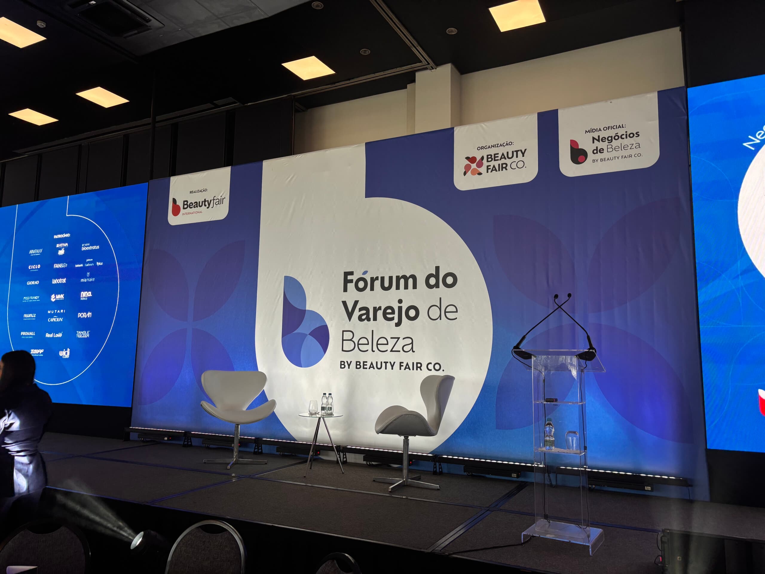 Beauty Fair 2026 começa com dia exclusivo para profissionais e lojistas destacam negócios e tendências